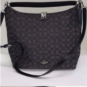 Coach Hobo Signature